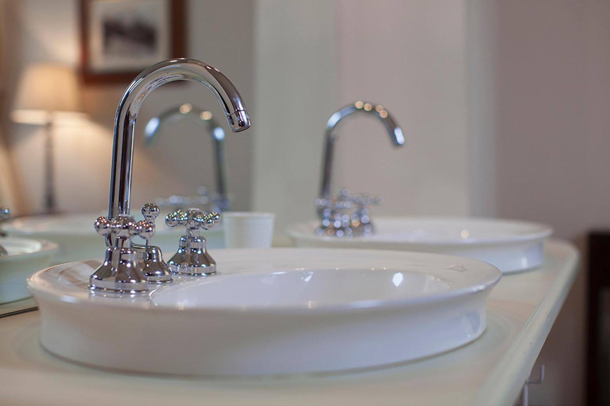 Grazzano Badoglio Relais Di Tenuta Santa Caterina B&B חדר תמונה