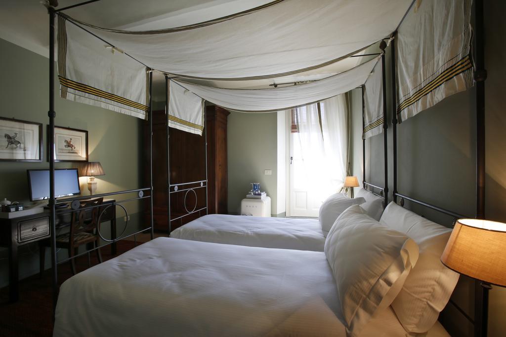 Grazzano Badoglio Relais Di Tenuta Santa Caterina B&B חדר תמונה