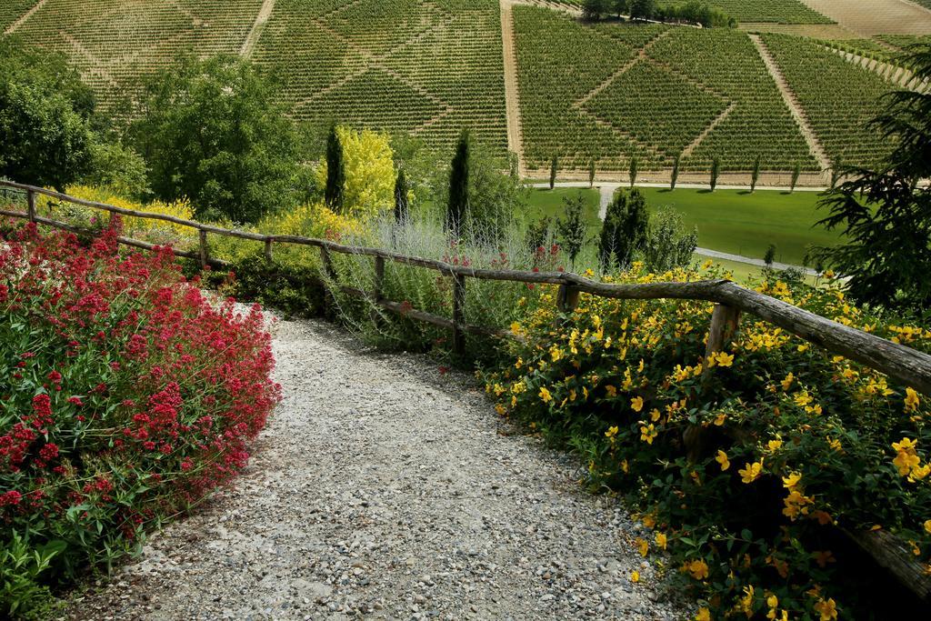 Grazzano Badoglio Relais Di Tenuta Santa Caterina B&B מראה חיצוני תמונה