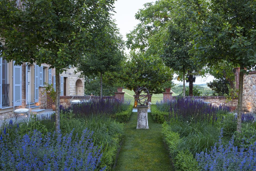 Grazzano Badoglio Relais Di Tenuta Santa Caterina B&B מראה חיצוני תמונה